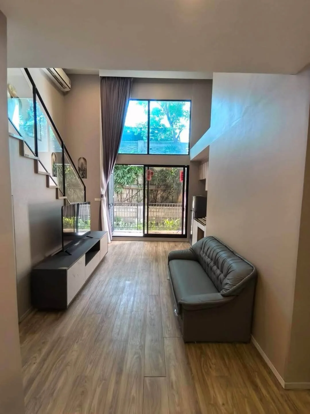 1 Bedroom condo in Blossom Condo @ Sathorn-Charoenrat