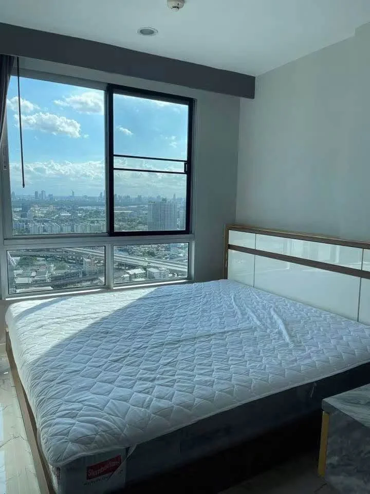1 Bedroom condo in The Base Sukhumvit 77