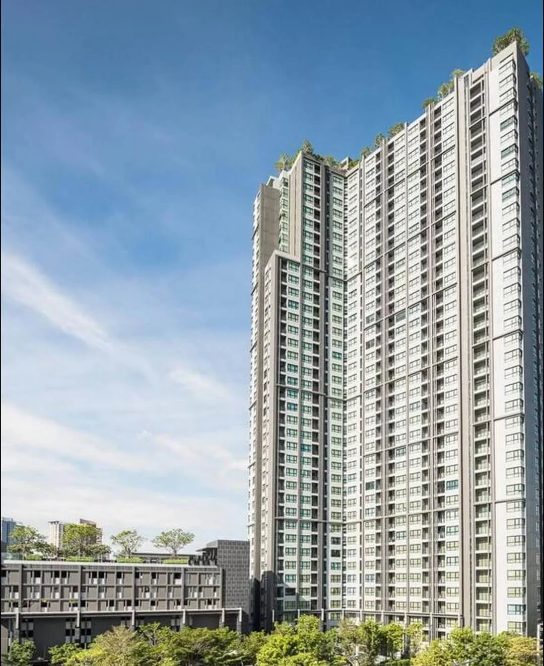 1 Bedroom condo in The Base Park West Sukhumvit 77