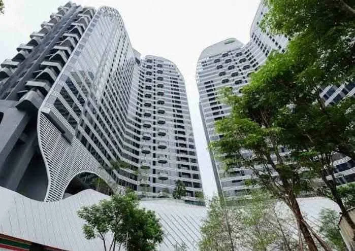 2 Bedroom condo in IDEO Mobi Sukhumvit Eastpoint