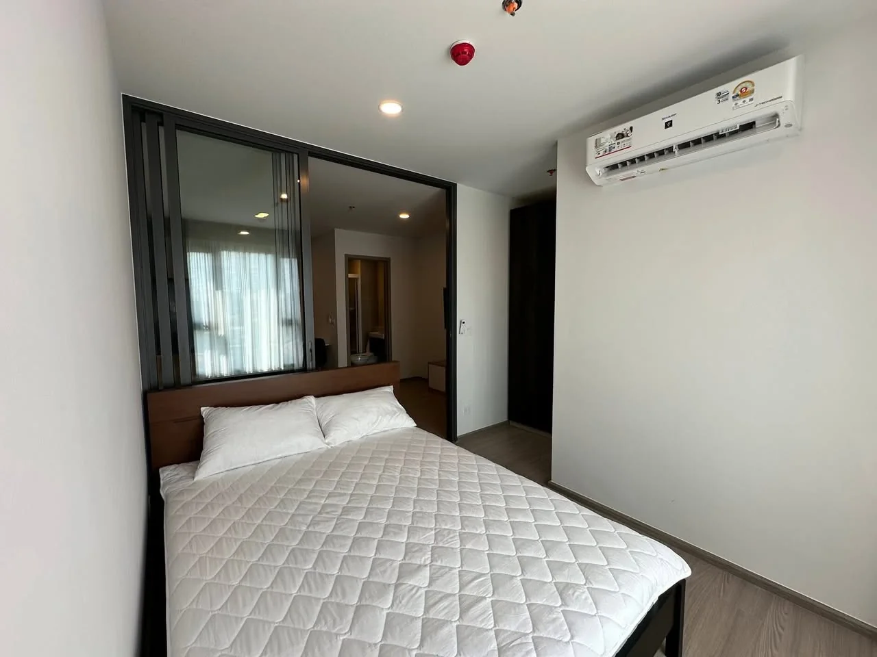 1 Bedroom condo in Aspire Sukhumvit-Rama 4
