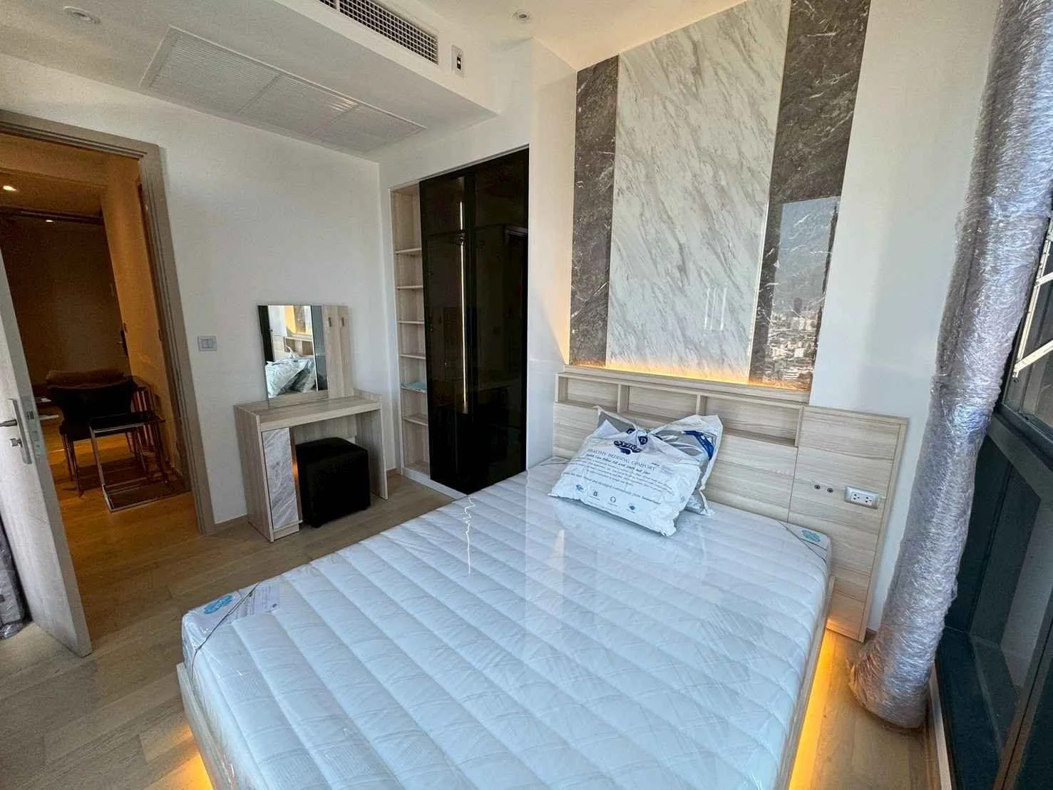 1 Bedroom condo in ASHTON Asoke-Rama 9