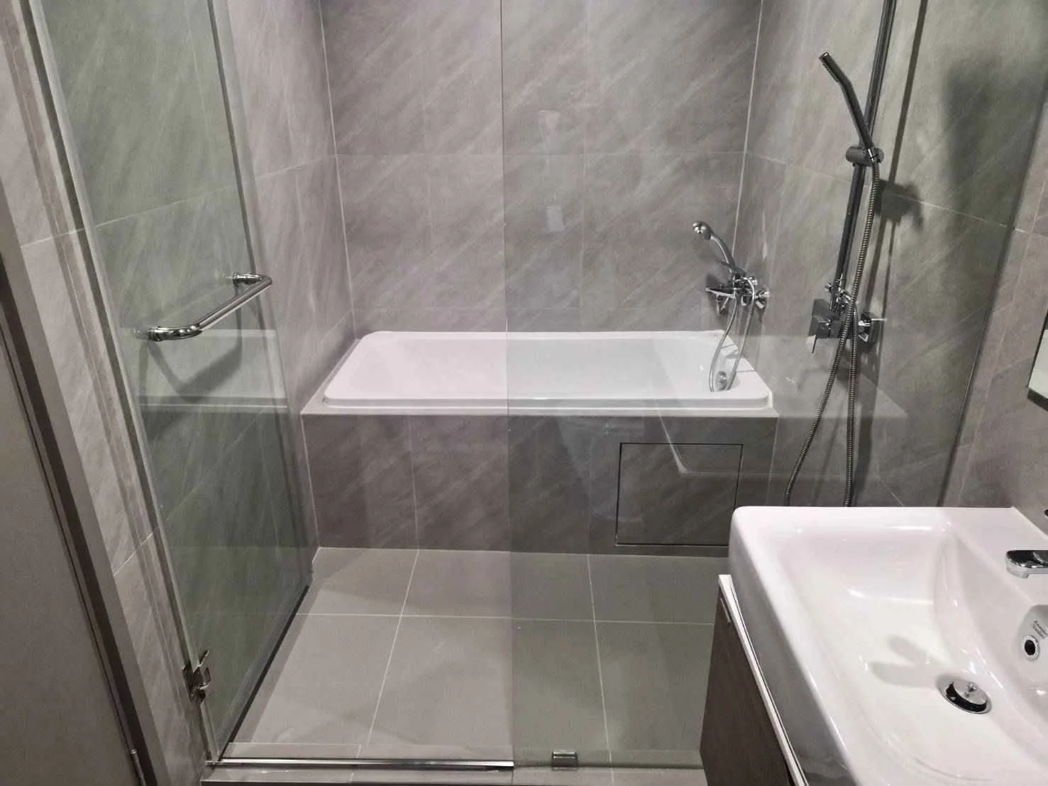 1 Bedroom condo in IDEO Sukhumvit Rama 4