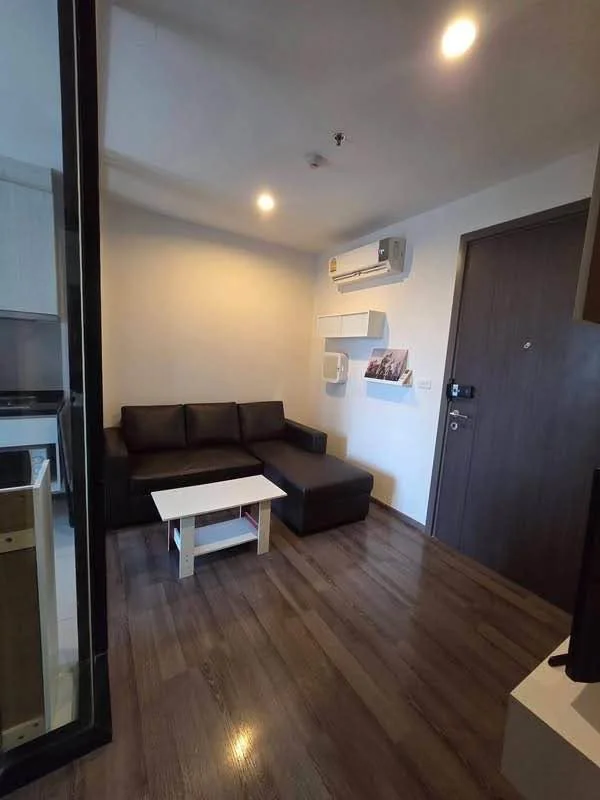 1 Bedroom condo in The Base Park East Sukhumvit 77