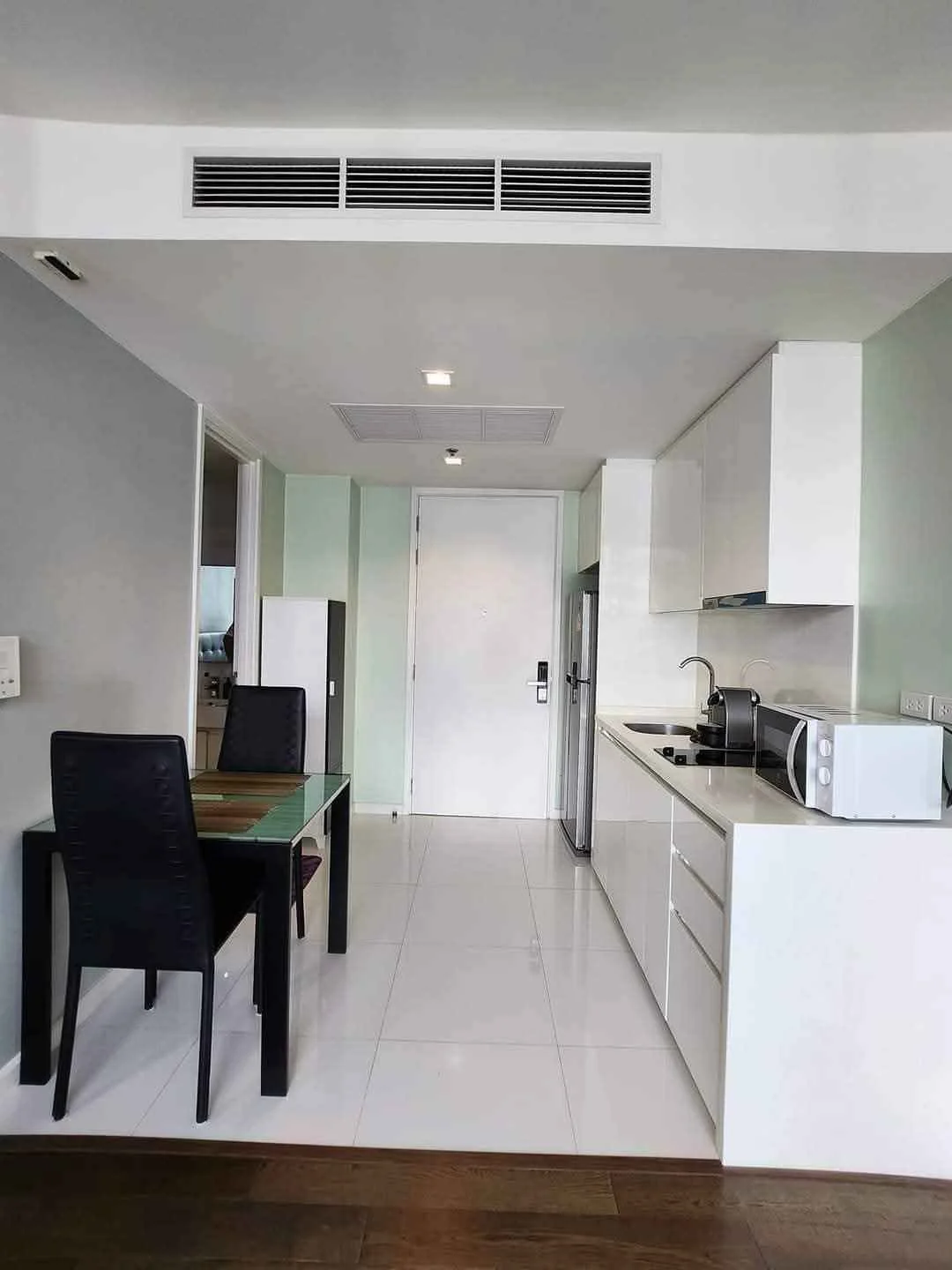 1 Bedroom condo in Nara 9 by Eastern Star