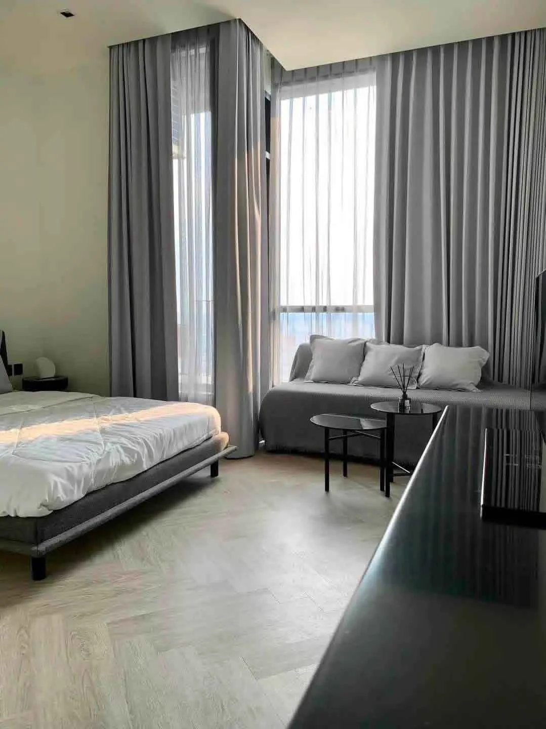 Studio condo in Chapter Charoennakhon–Riverside