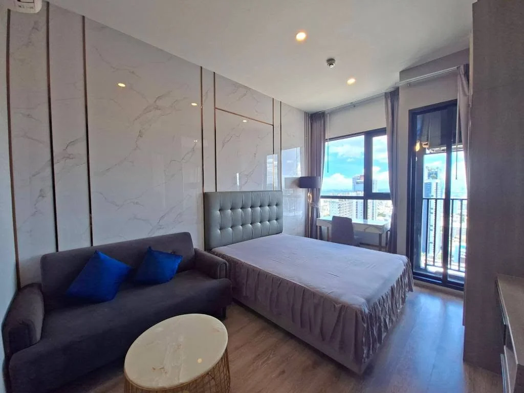 1 Bedroom condo in Knightsbridge Prime Onnut