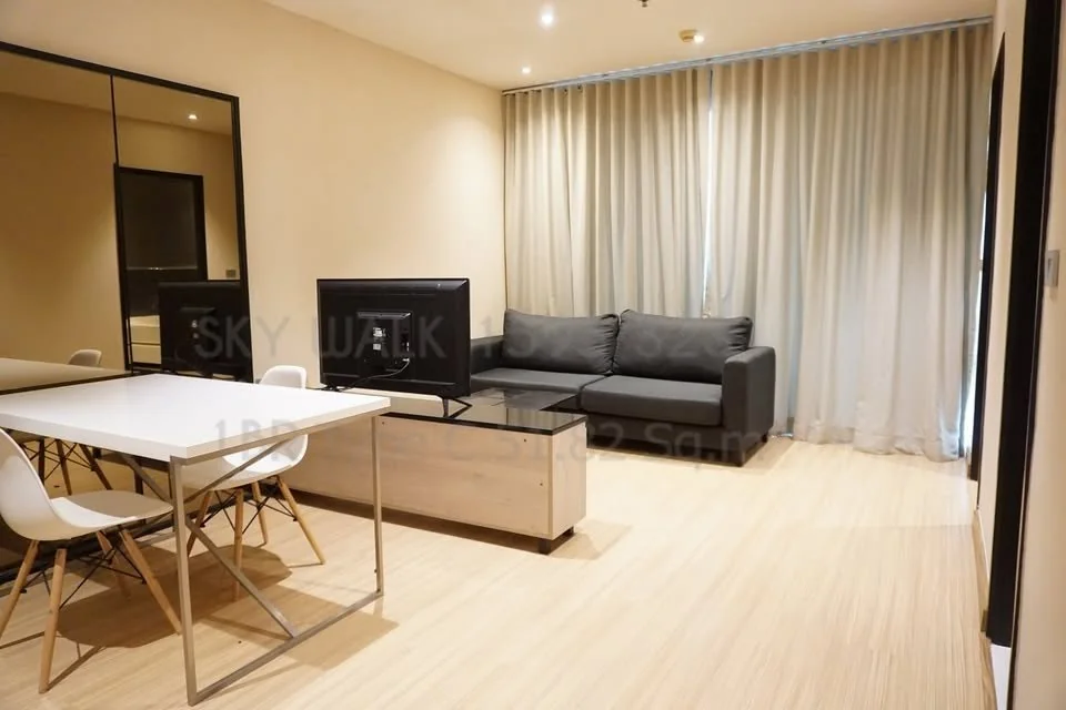 1 Bedroom condo in Sky Walk Residences