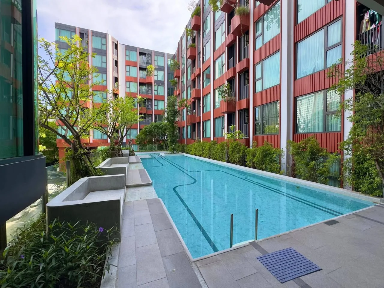 1 Bedroom condo in The Privacy S101