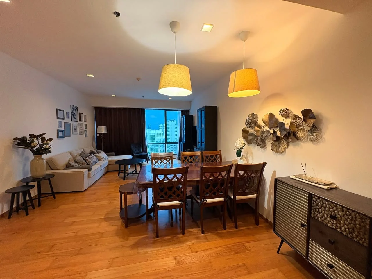 2 Bedroom condo in Hyde Sukhumvit 13