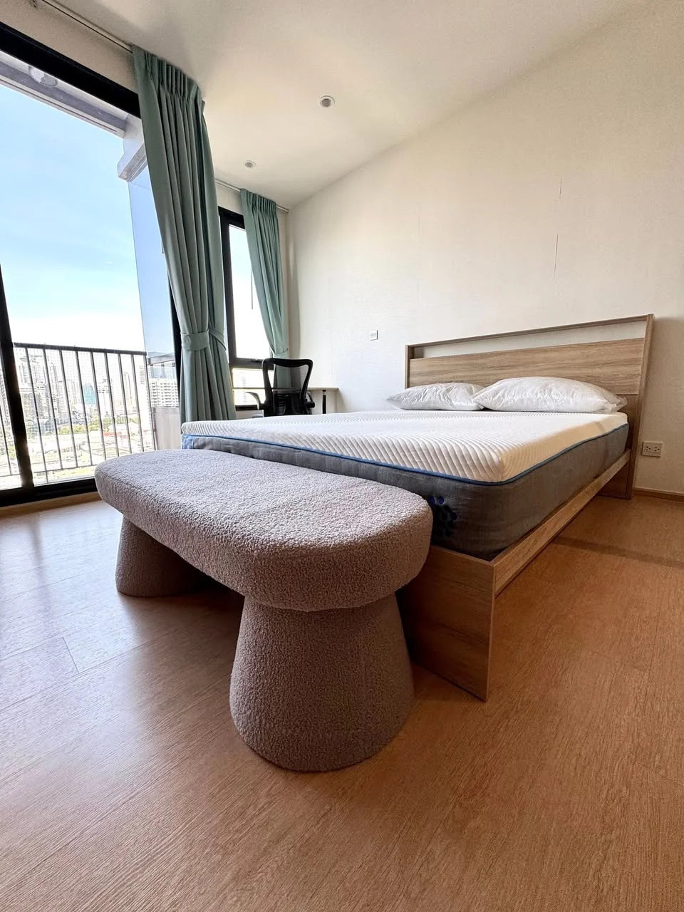 1 Bedroom condo in Maru Ekkamai 2