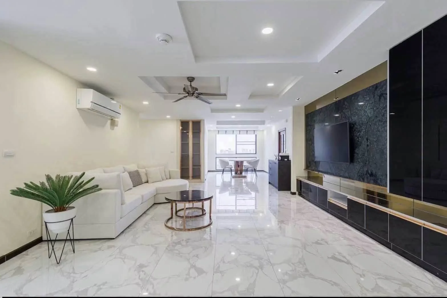 3 Bedroom condo in President Park Sukhumvit 24