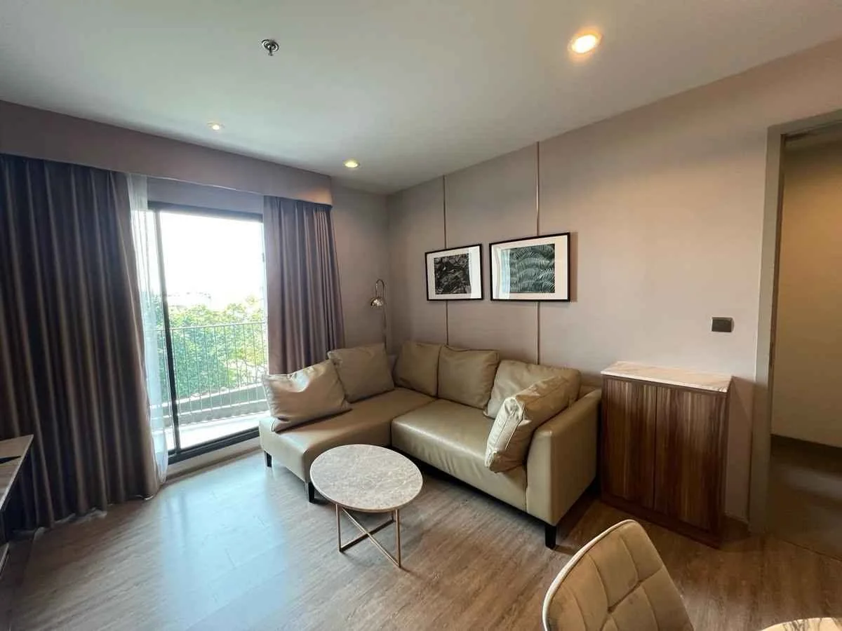 2 Bedroom condo in Rhythm Ekkamai