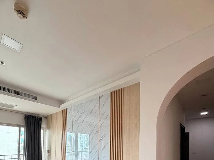 2 Bedroom condo in Noble Ora