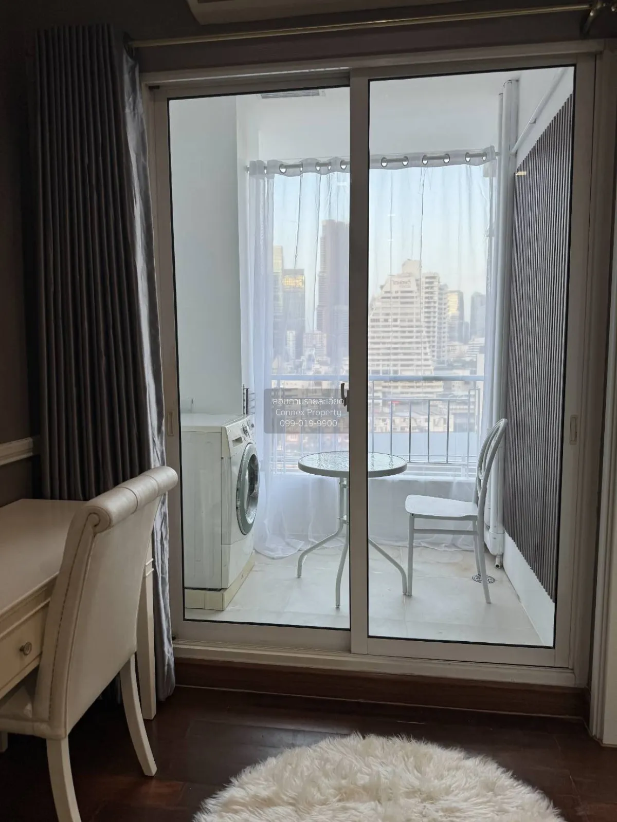 1 Bedroom condo in Ivy Sathorn 10
