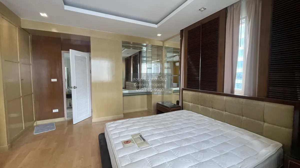 2 Bedroom condo in St Louis Grand Terrace