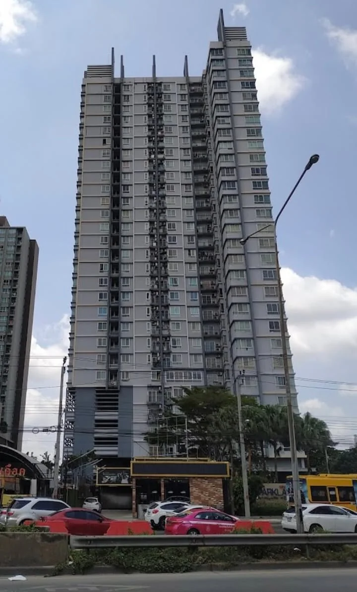 2 Bedroom condo in The Parkland Ratchada-Thapra