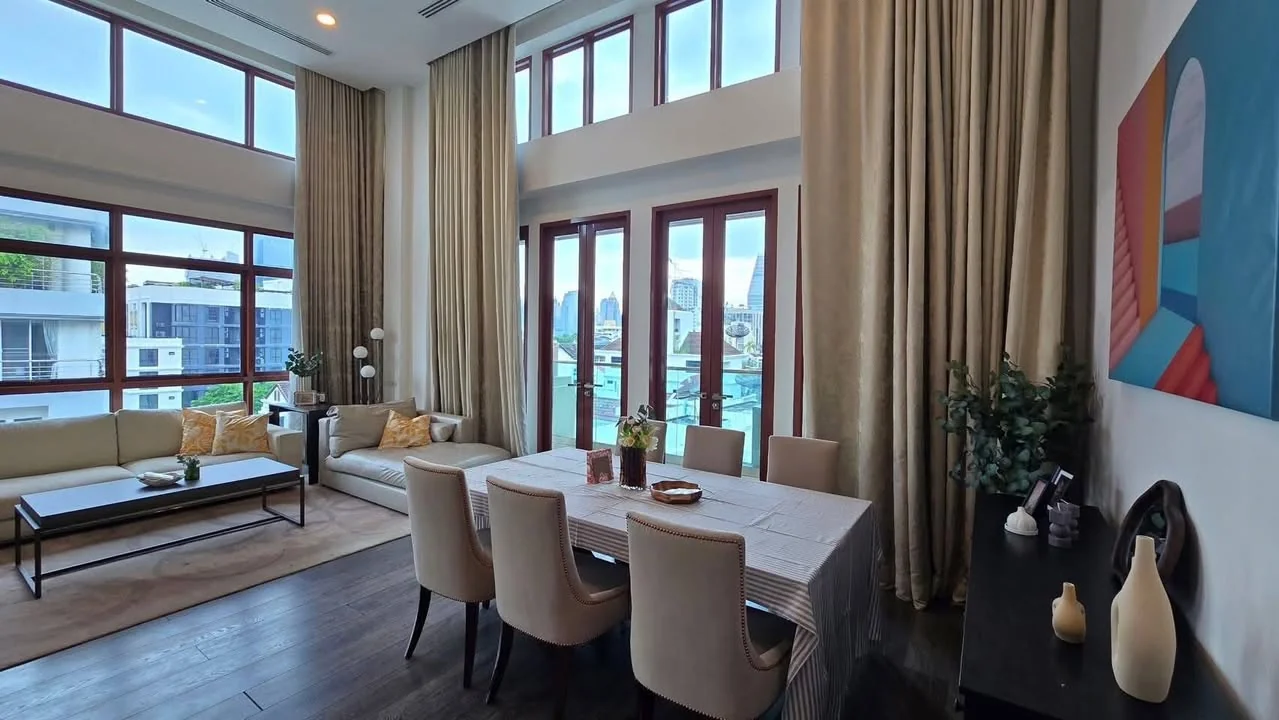 3 Bedroom condo in The Crest Ruamrudee