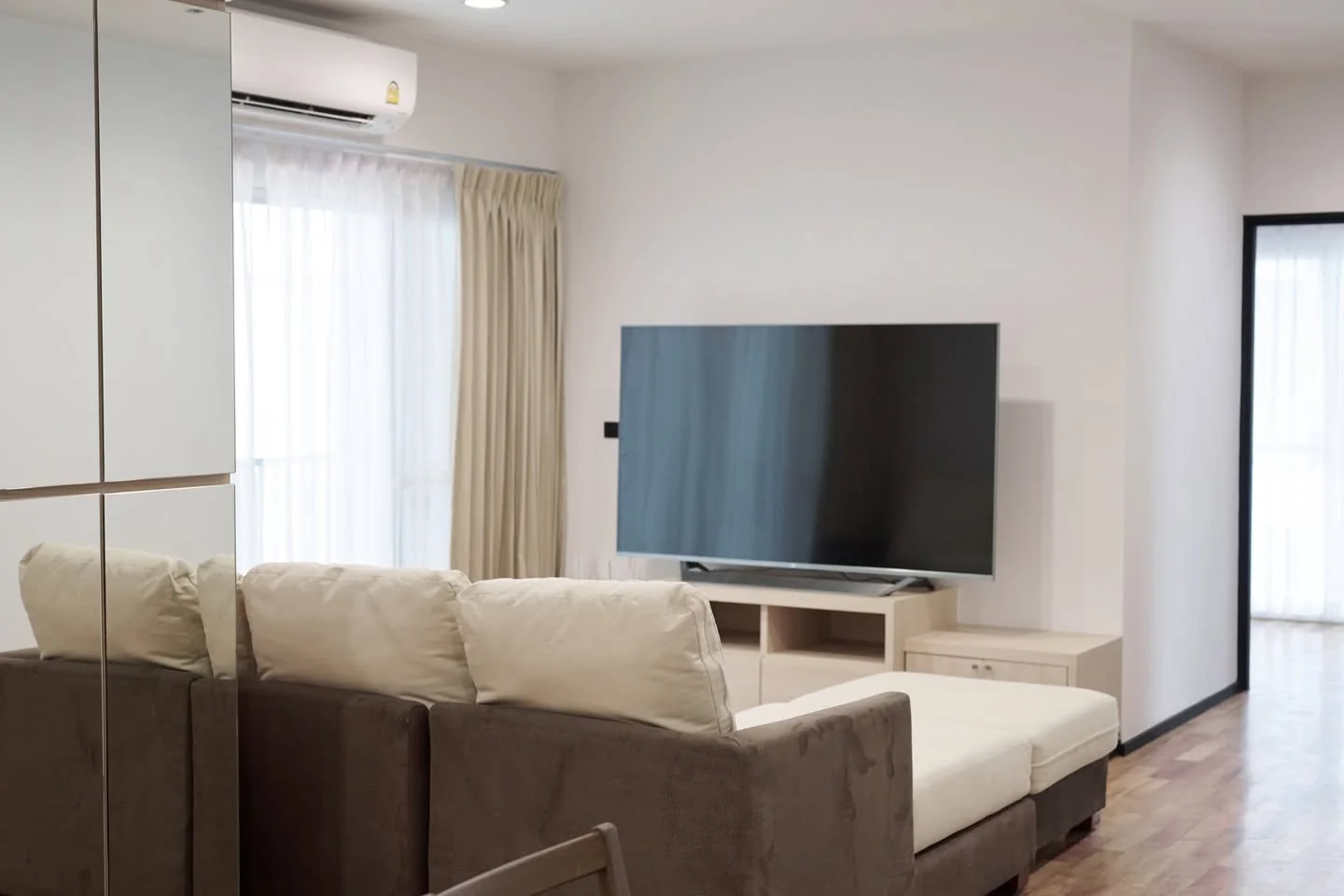 2 Bedroom condo in Noble Ora