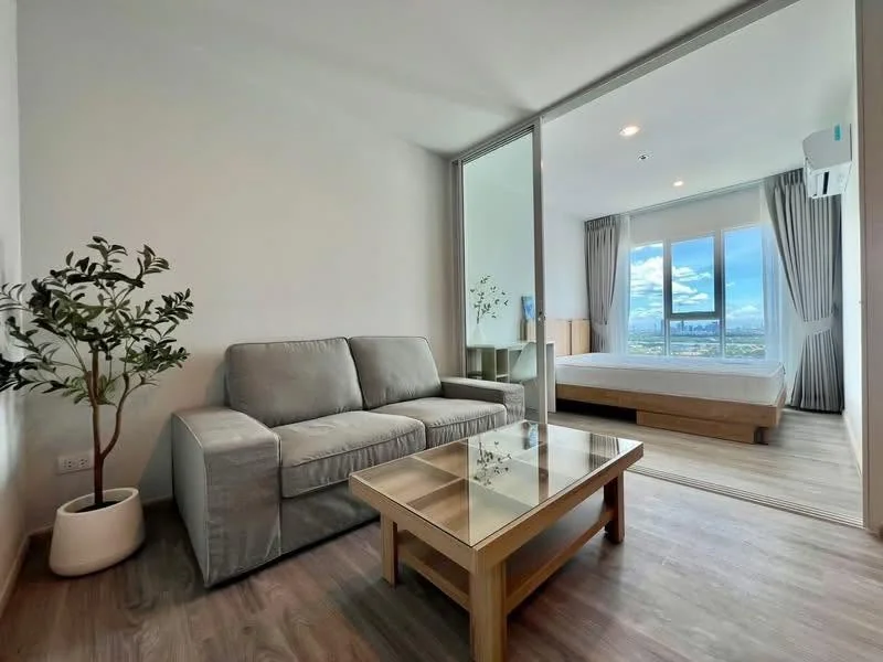 Studio condo in Regent Home Bangna