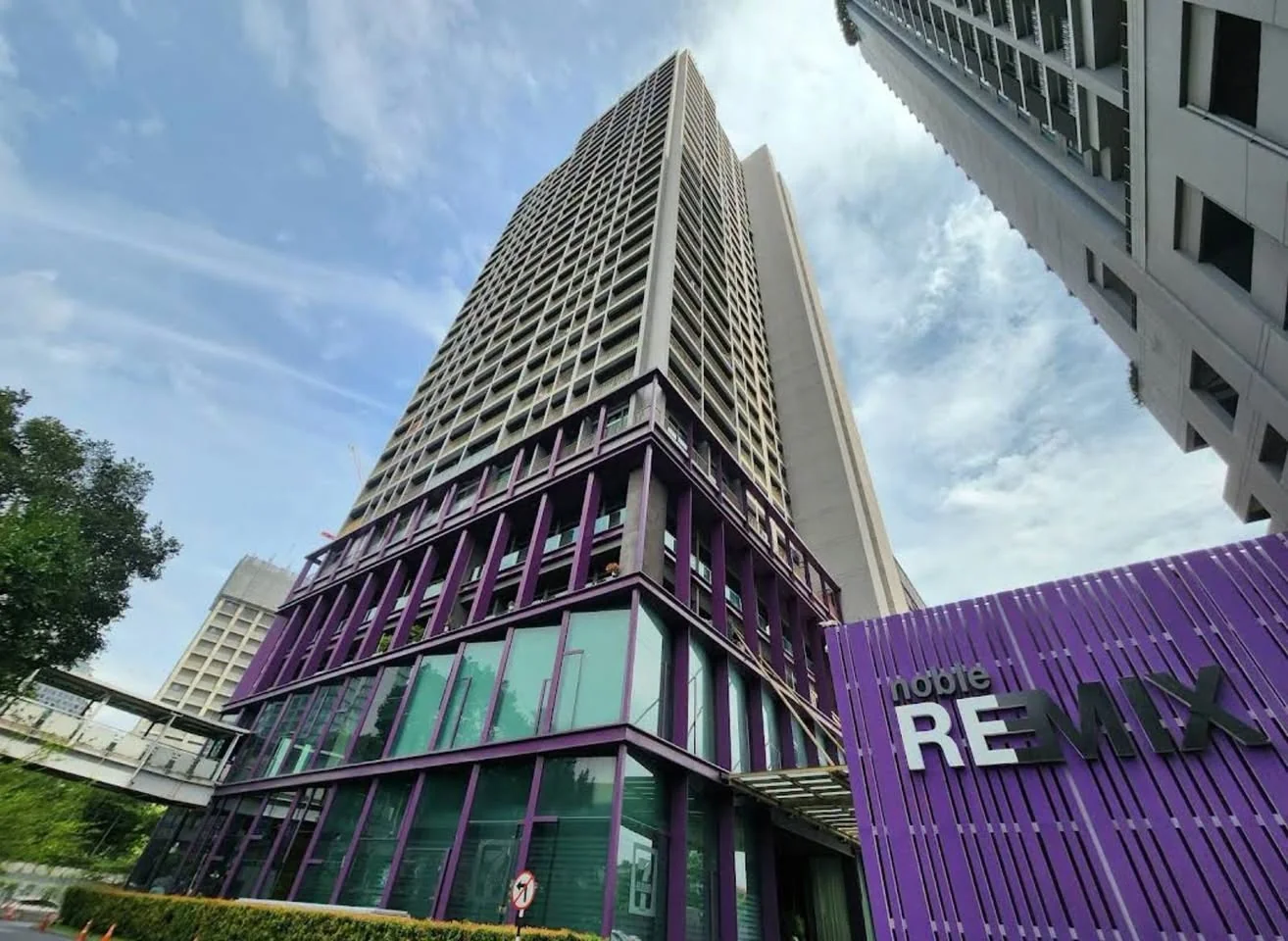 1 Bedroom condo in Noble Remix