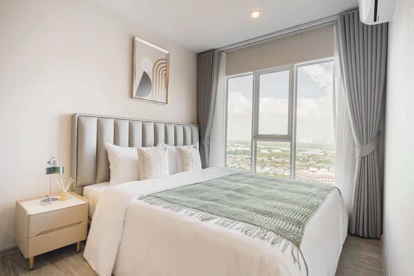 Studio condo in Regent Home Bangna