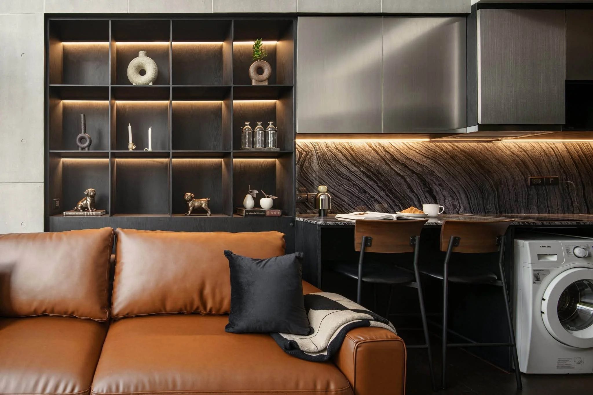 1 Bedroom condo in IDEO Morph 38
