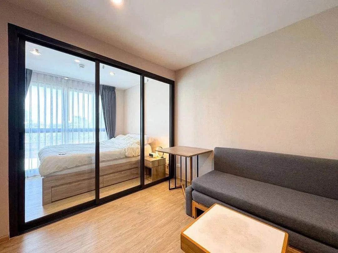 1 Bedroom condo in IDEO Mobi Sukhumvit Eastpoint