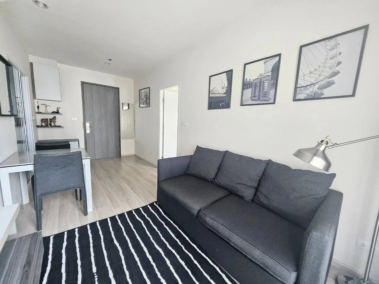 1 Bedroom condo in Centric Huai Khwang Station