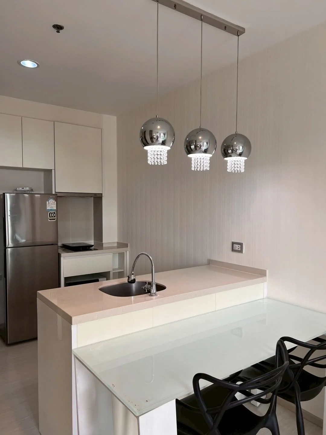 1 Bedroom condo in Rhythm Sukhumvit 42