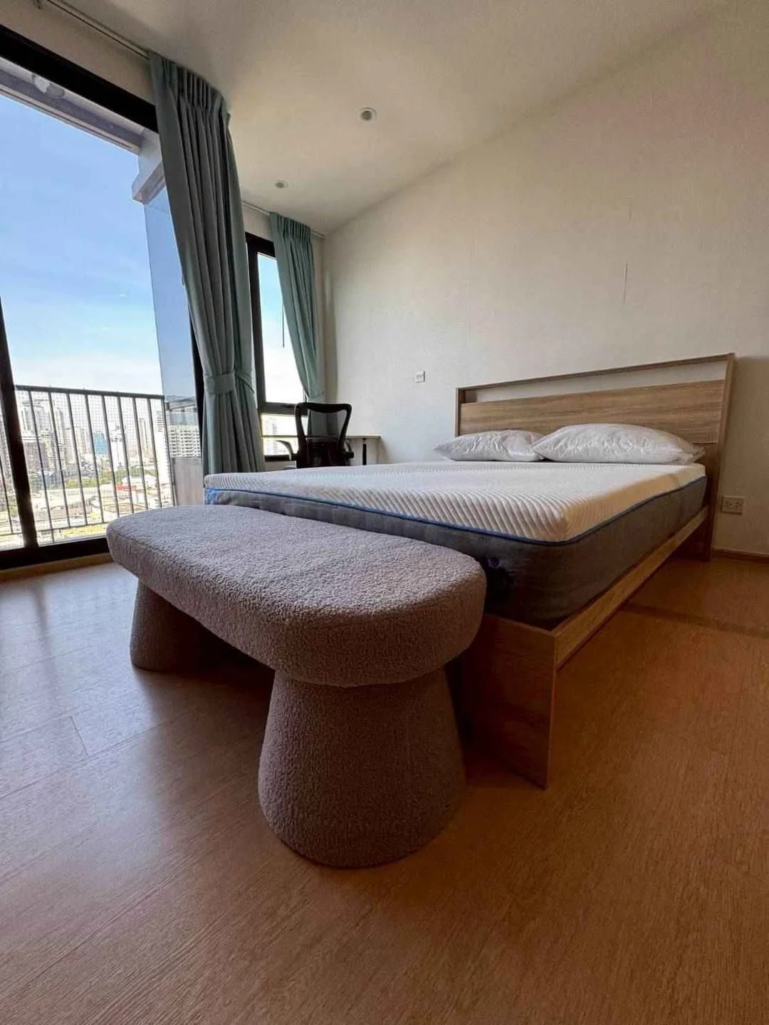 Studio condo in Maru Ekkamai 2