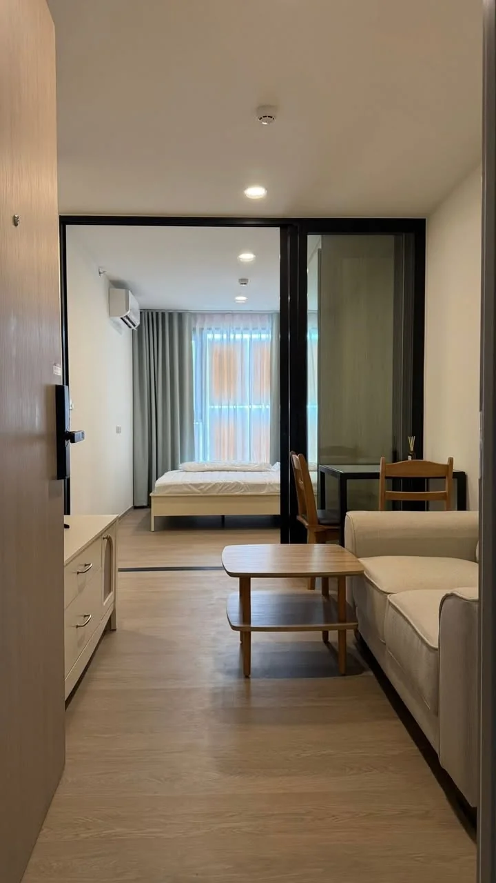 Studio condo in Origin Play Bangkhunnon Triple Station