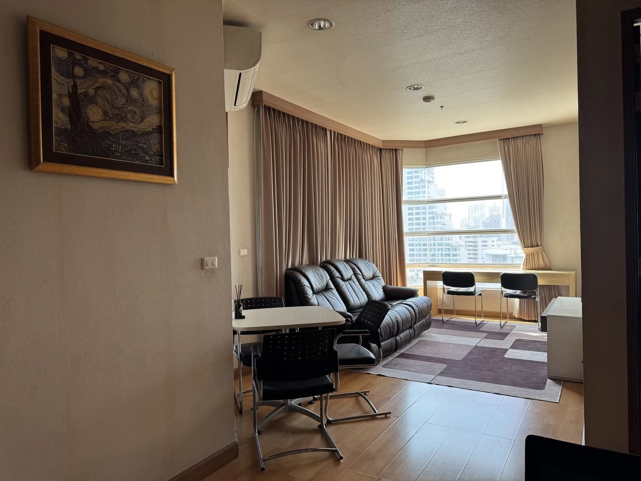 2 Bedroom condo in Citi Smart Sukhumvit 18