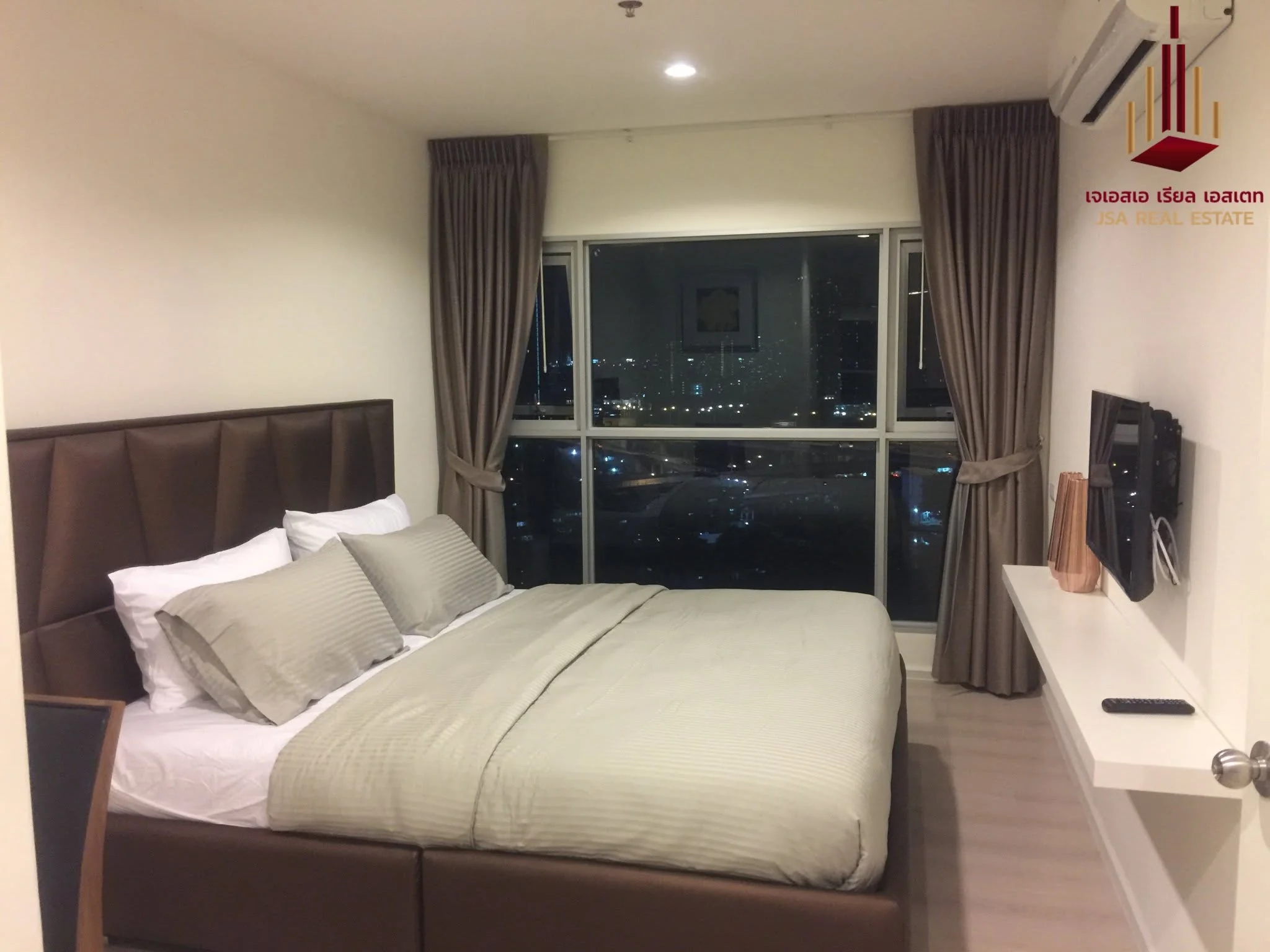2 Bedroom condo in Aspire Sukhumvit 48