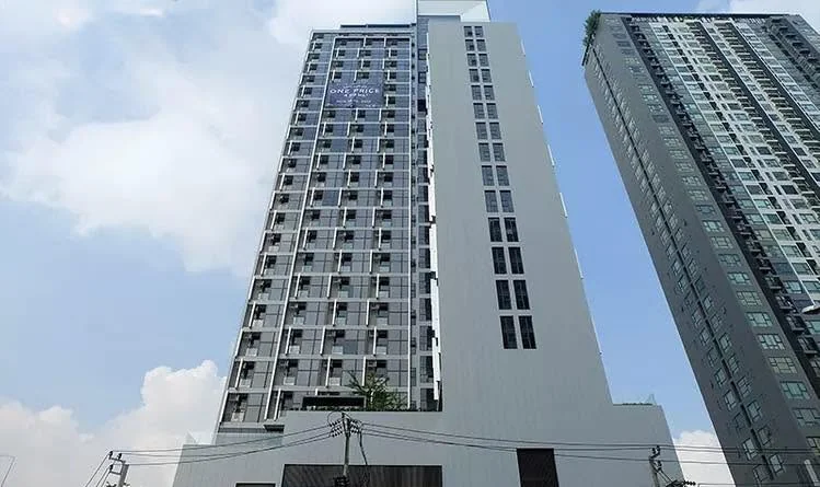 1 Bedroom condo in Chewathai Residence Asoke