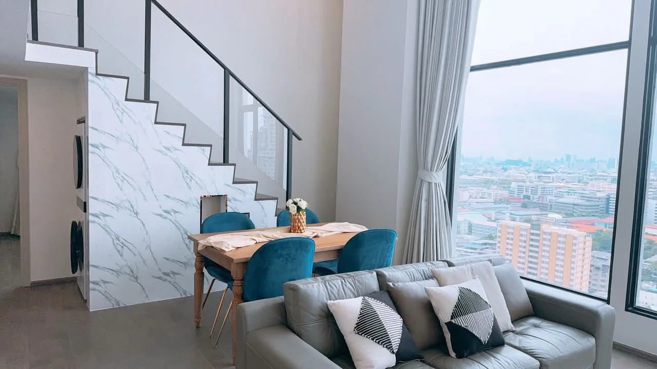3 Bedroom condo in Park Origin Ratchathewi