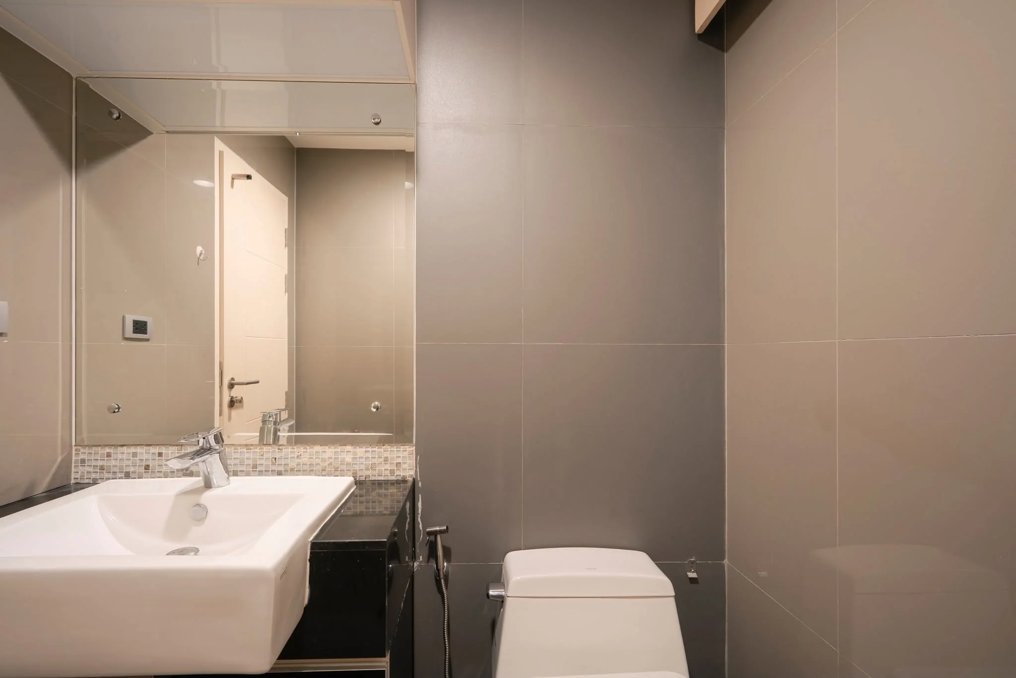 1 Bedroom condo in The Crest Sukhumvit 34