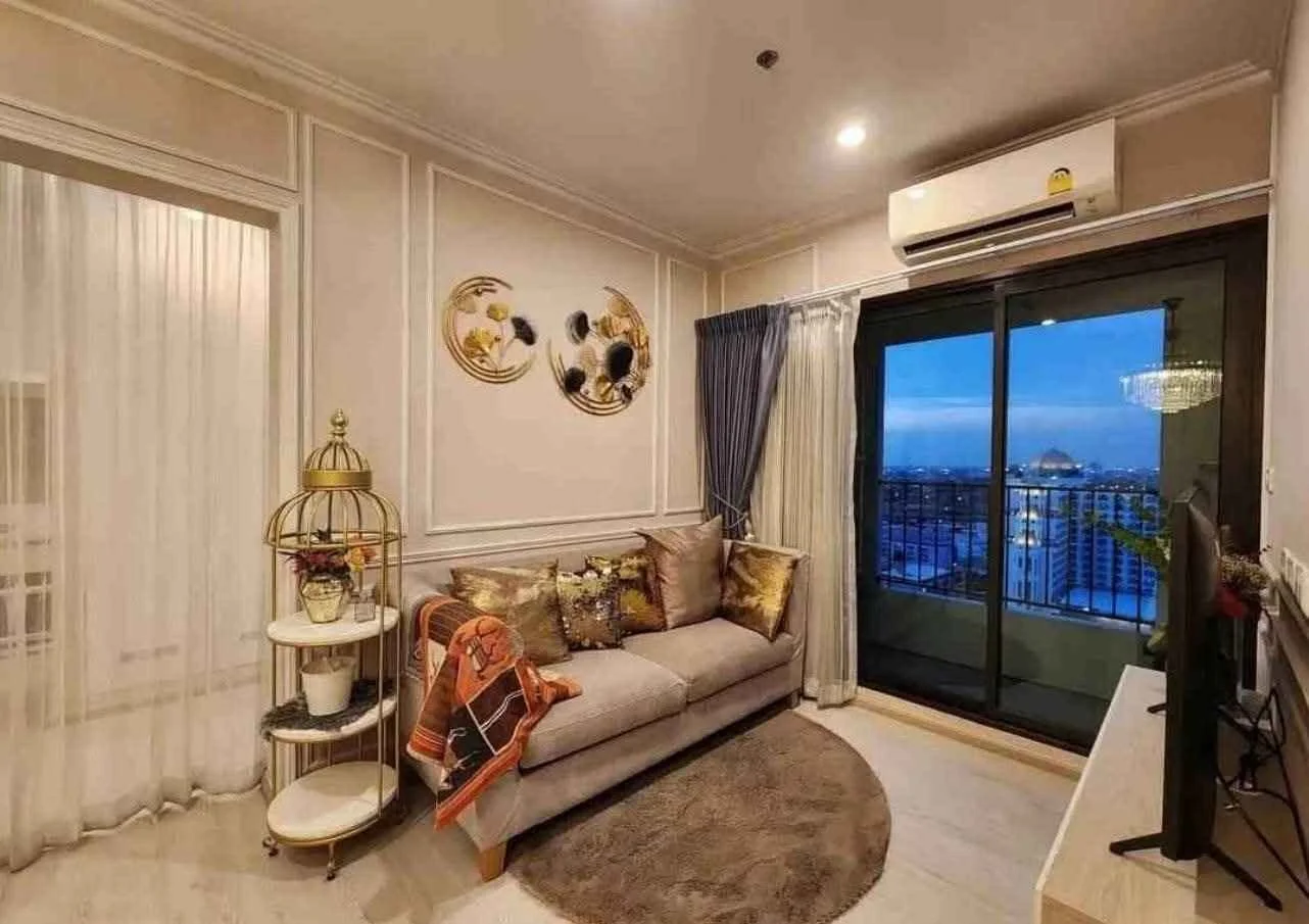 2 Bedroom condo in The Privacy Rama 9