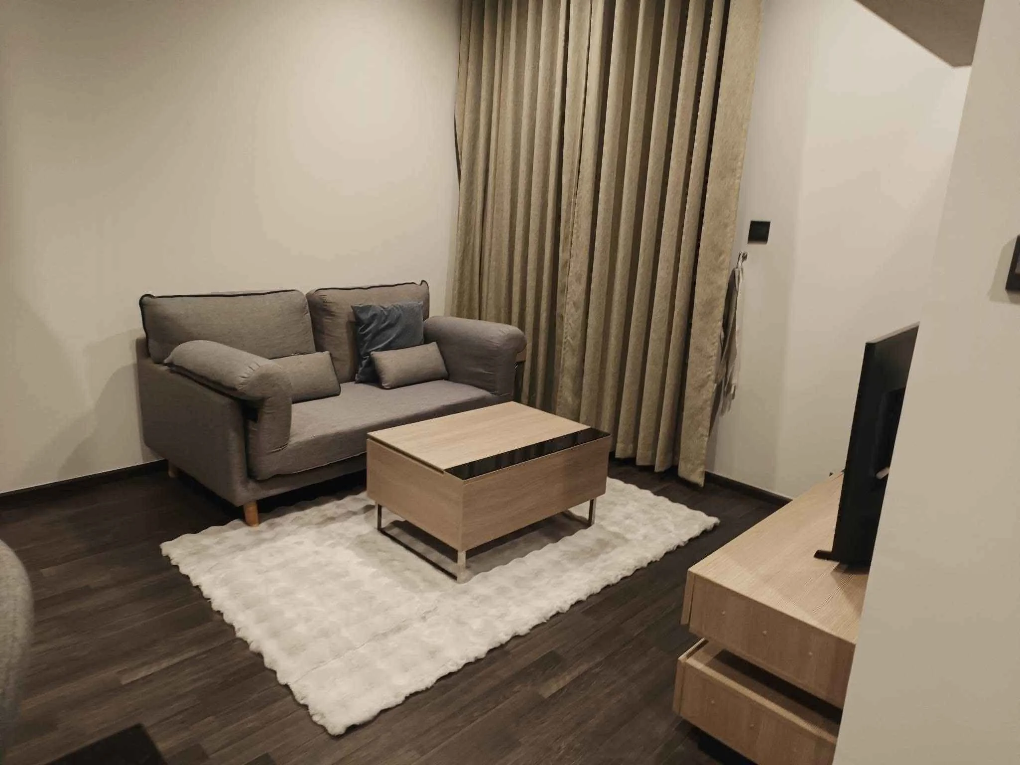 2 Bedroom condo in The Line Asoke-Ratchada