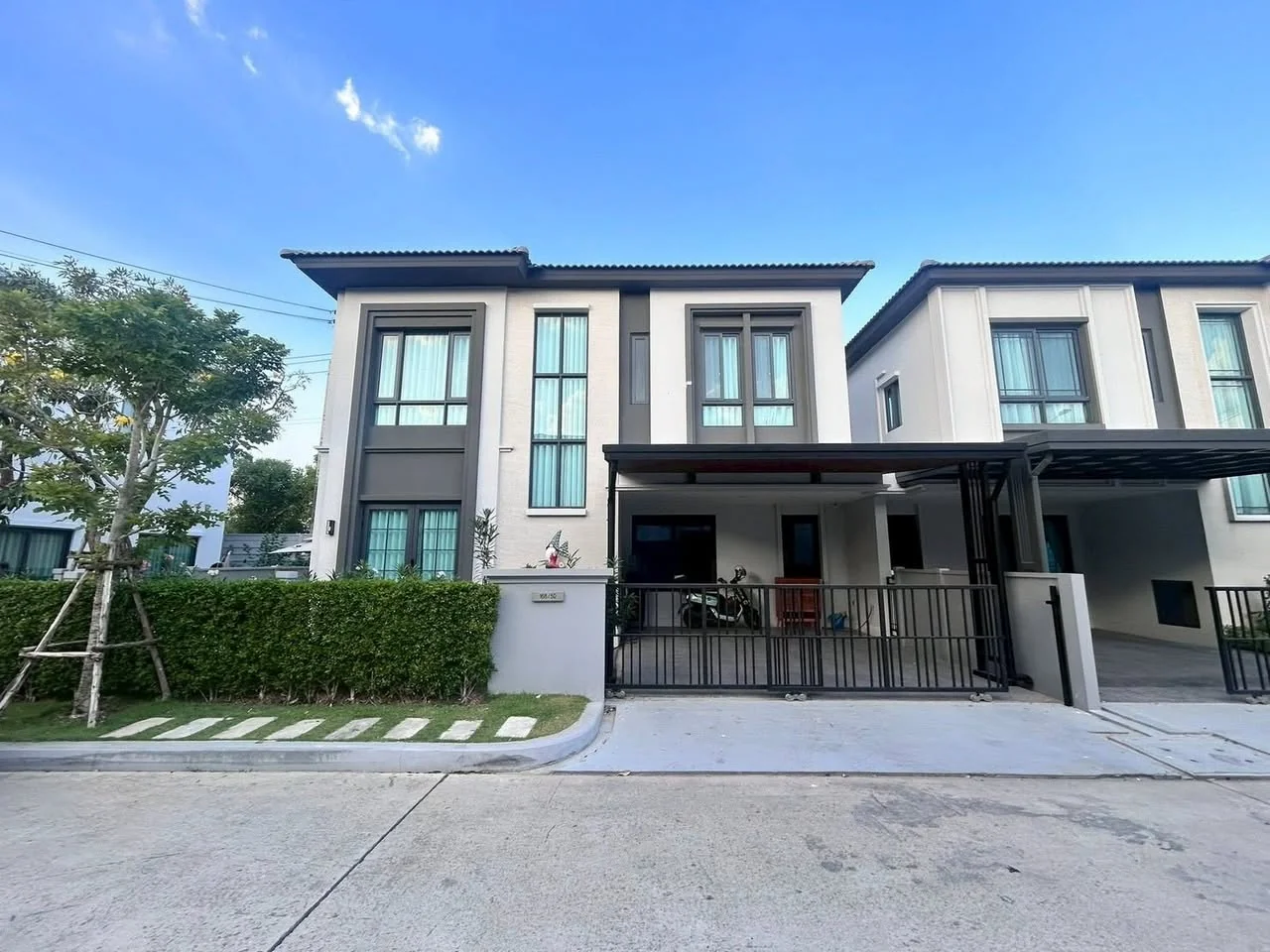 3 Bedroom condo in Grande Pleno Sukhumvit-Bangna