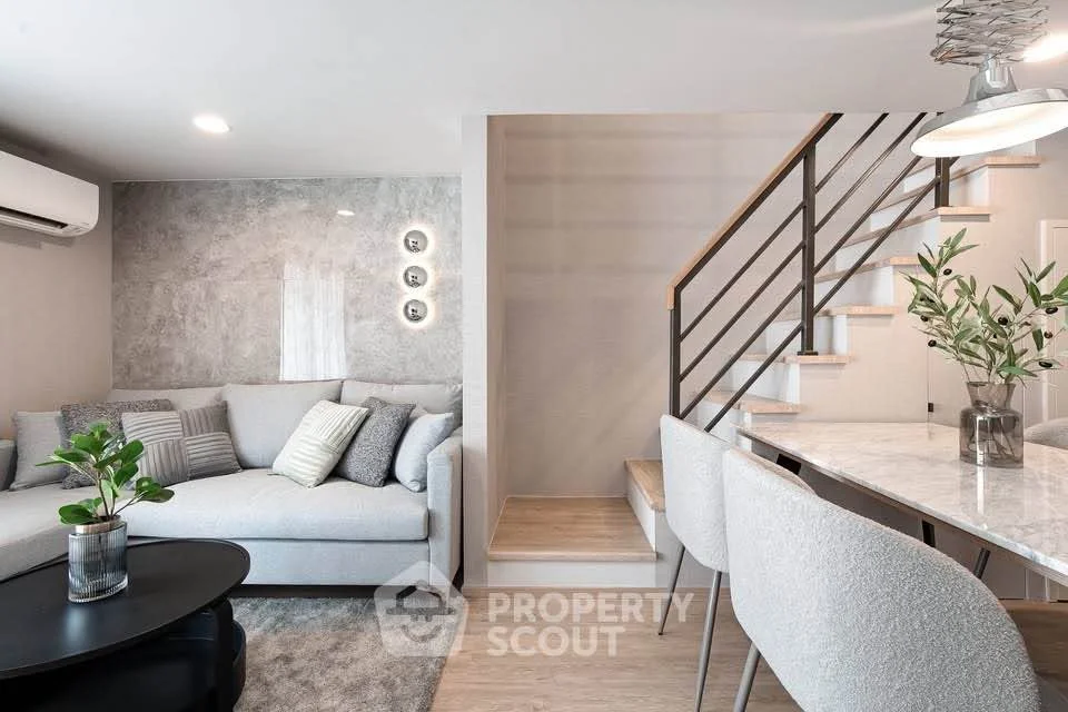 2 Bedroom condo in Culture Chula