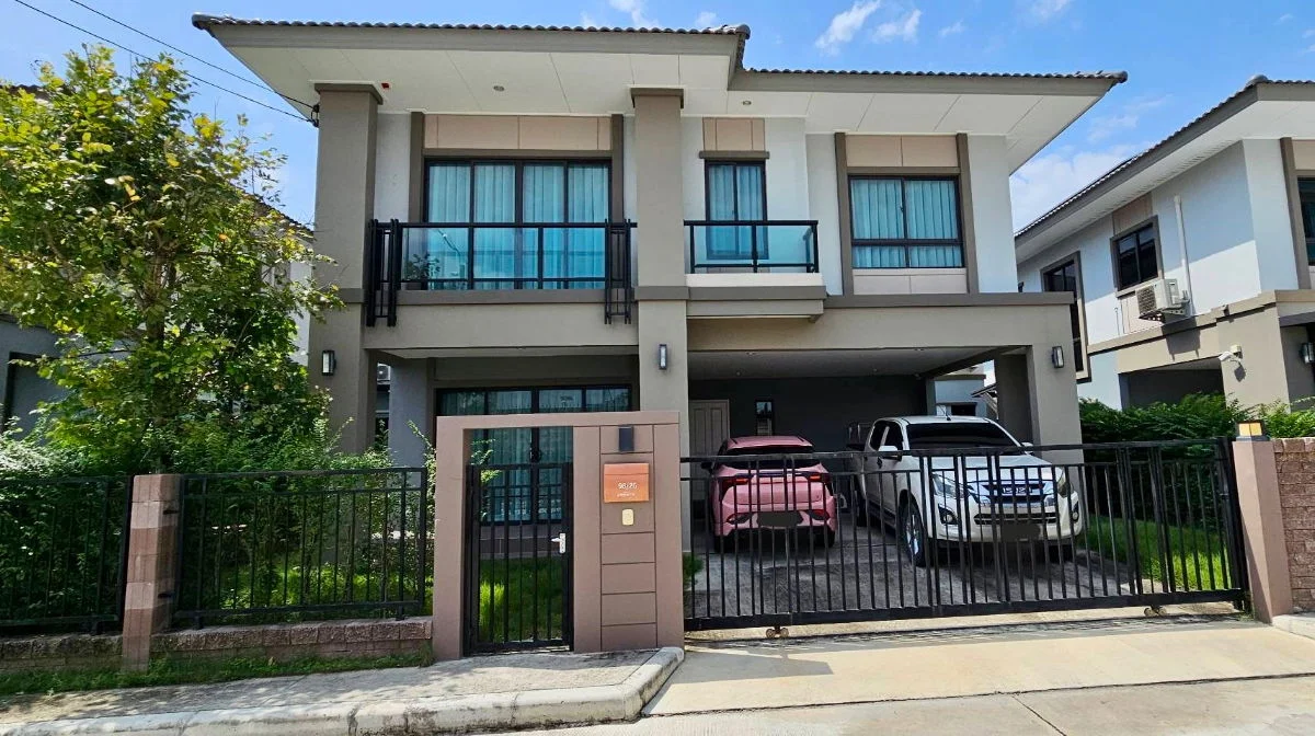 3 Bedroom condo in Passorn Prestige Bangna-Suvarnabhumi