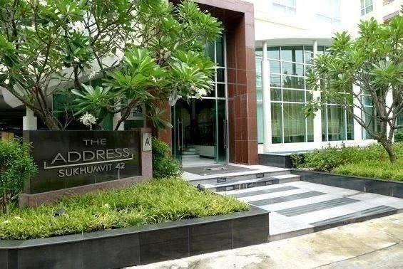 1 Bedroom condo in The Address Sukhumvit 42
