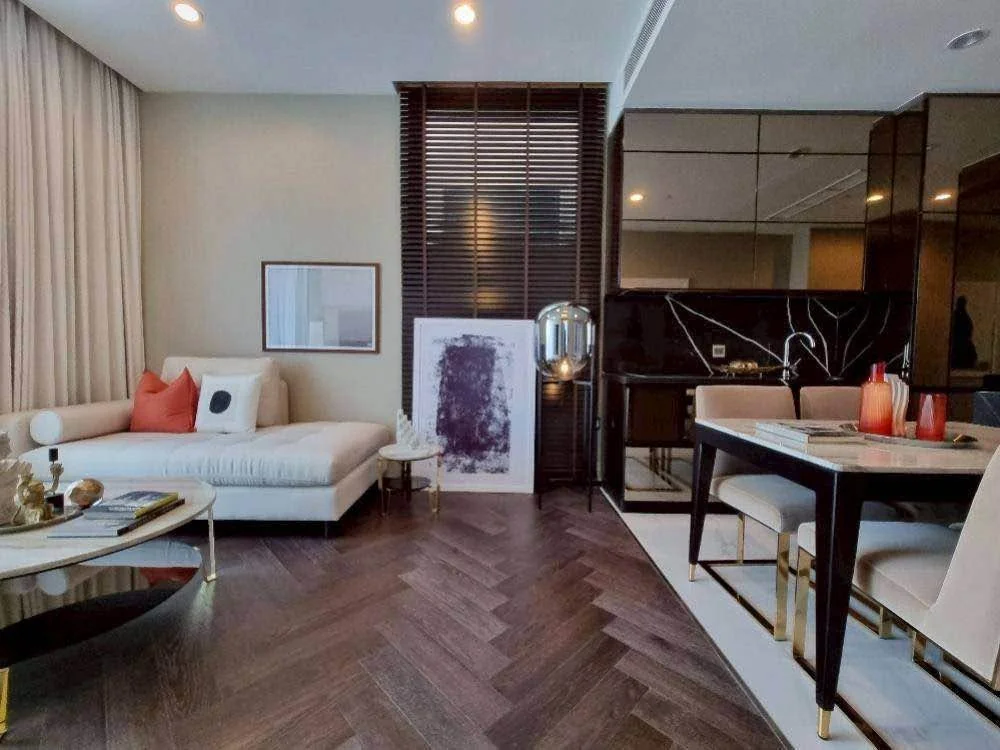 2 Bedroom condo in The Esse Sukhumvit 36
