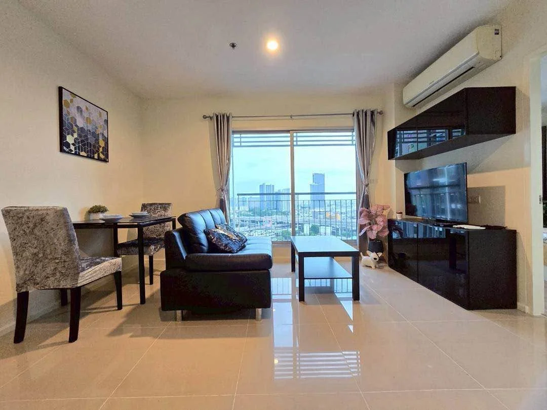 2 Bedroom condo in Aspire Sukhumvit 48