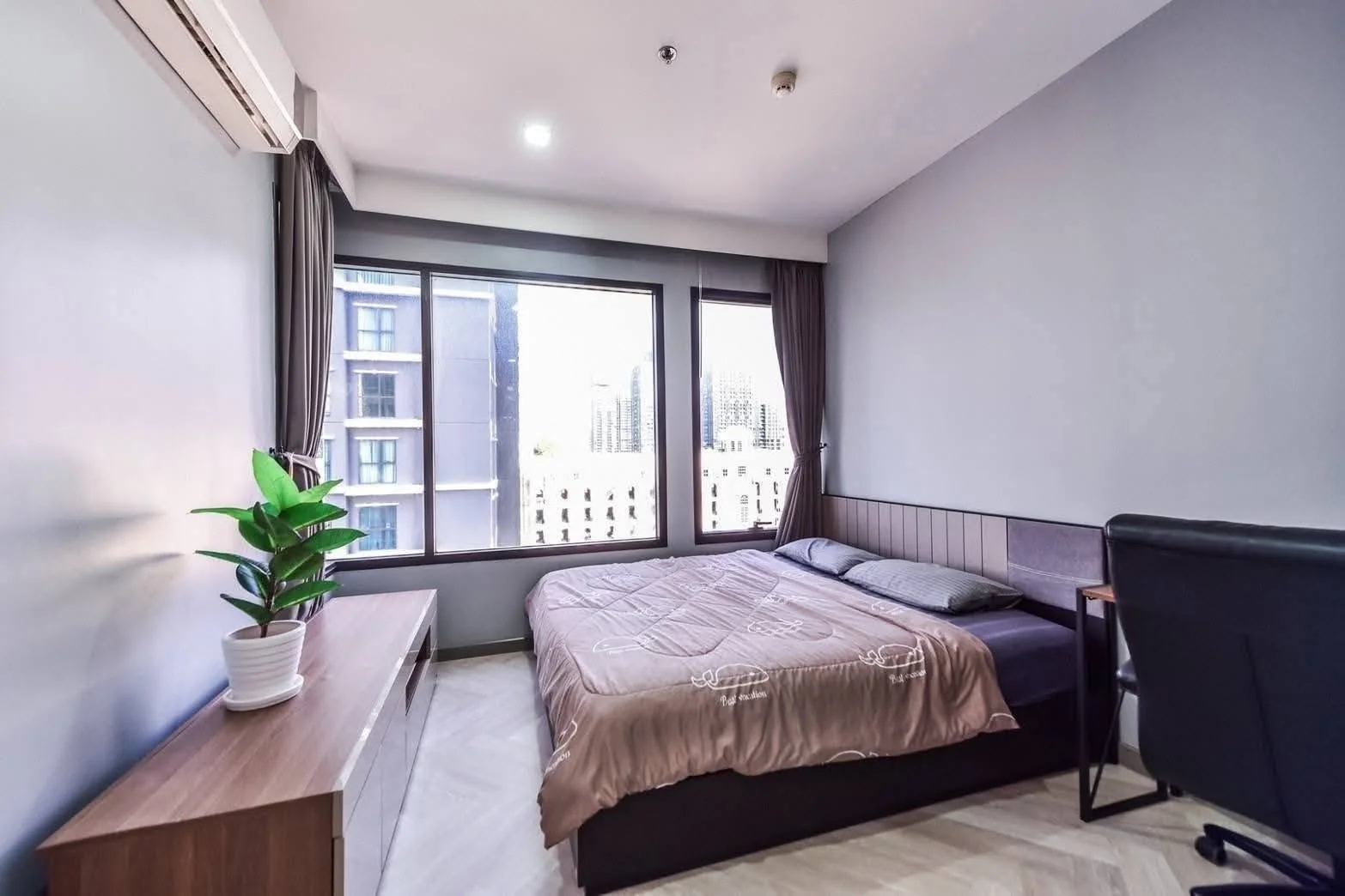 1 Bedroom condo in M Phayathai