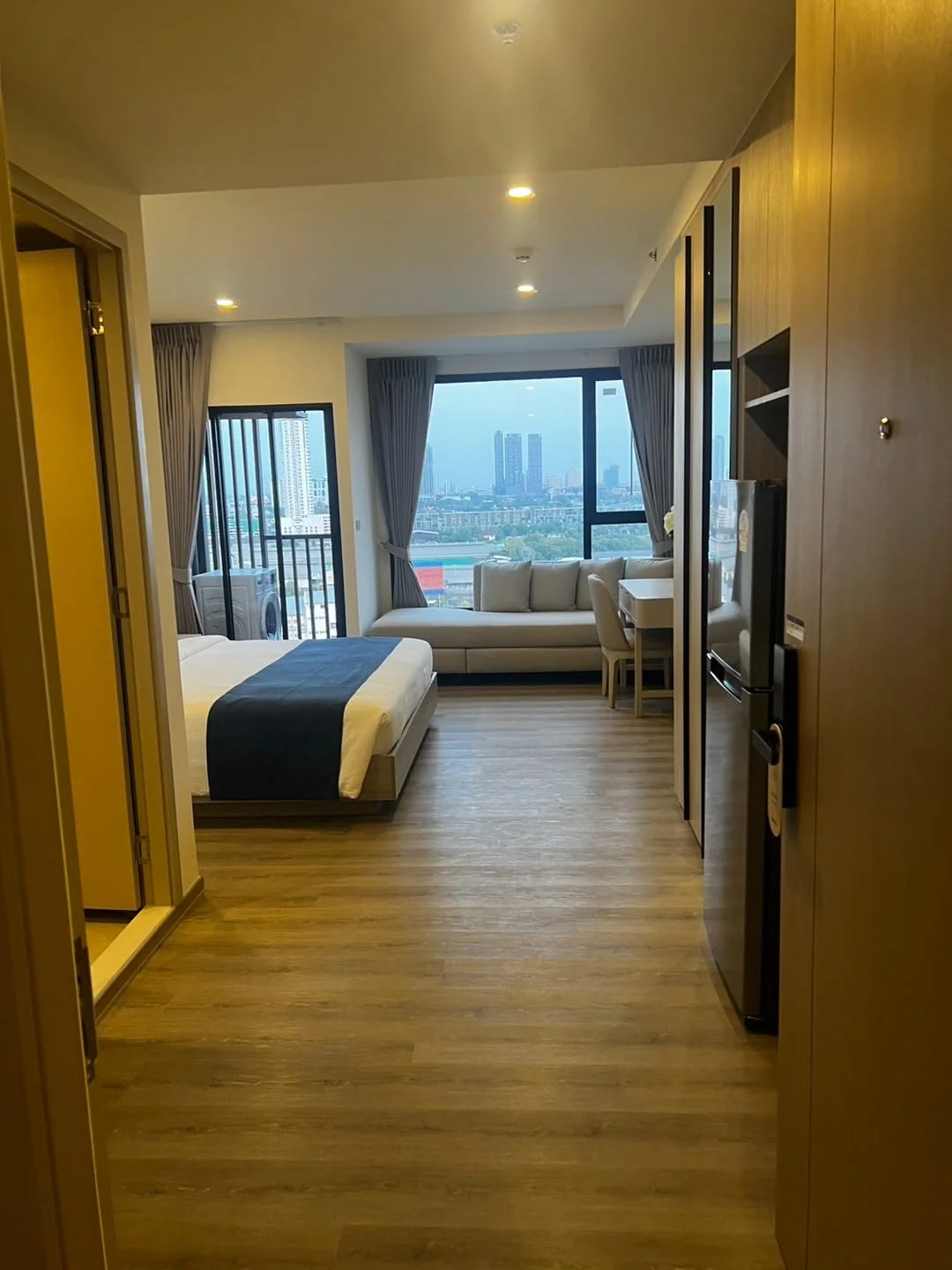 Studio condo in Origin Place Bangna