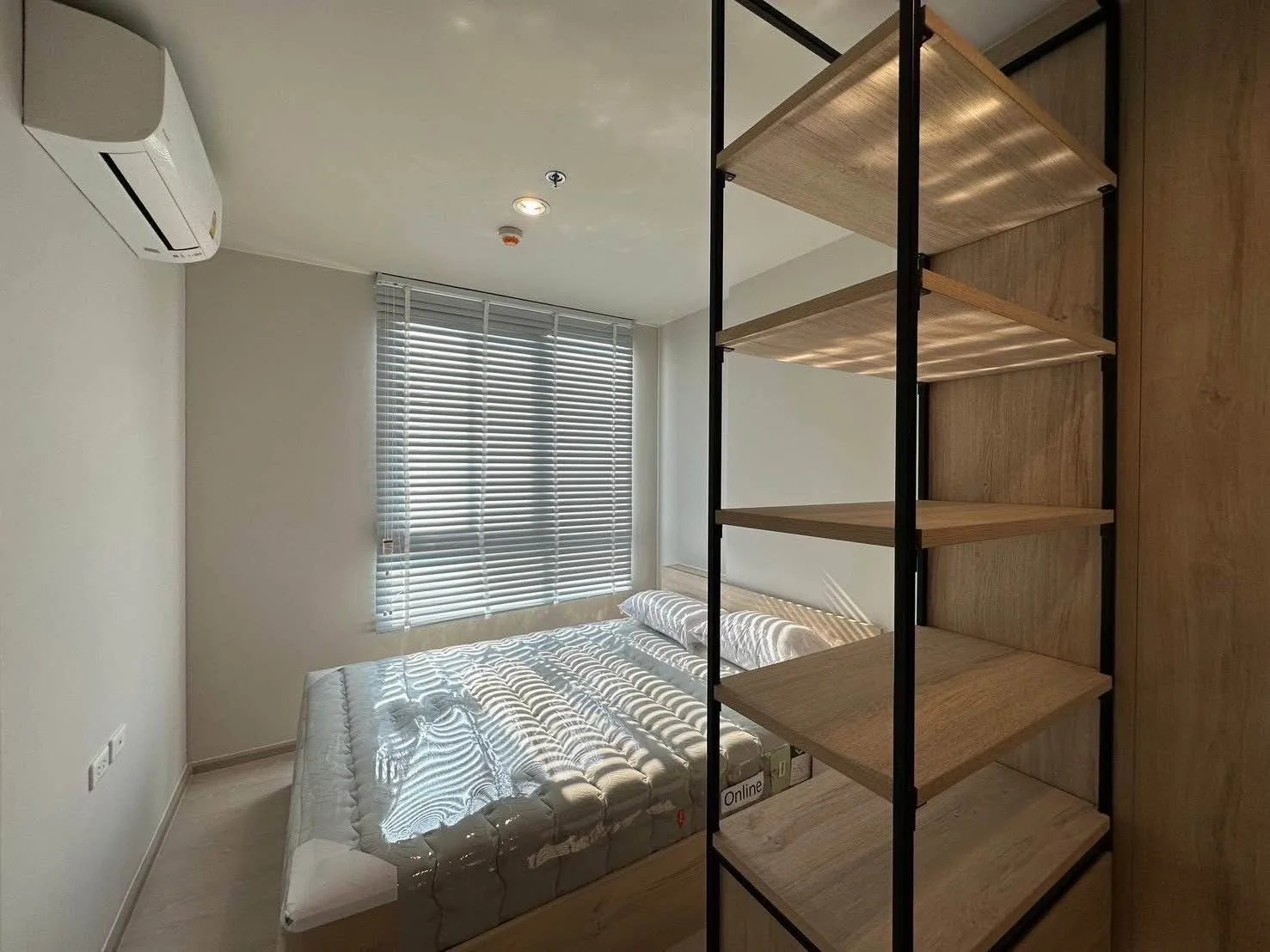 1 Bedroom condo in NUE Noble Ngamwongwan