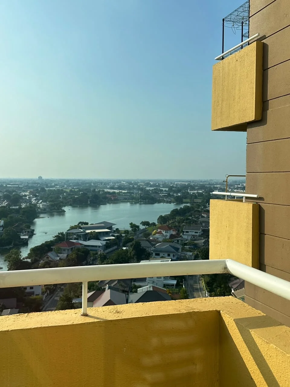 1 Bedroom condo in M Society