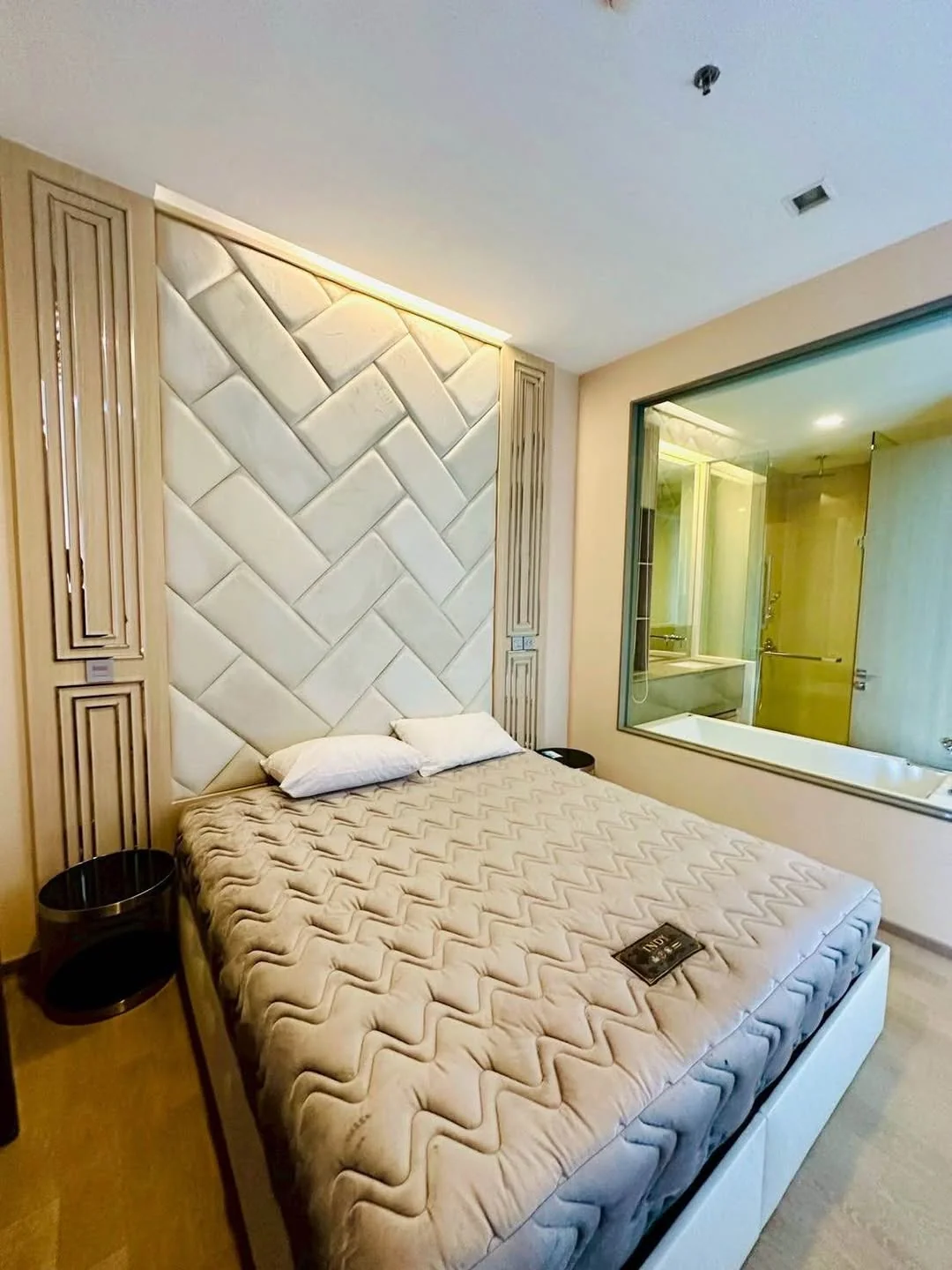1 Bedroom condo in The Esse Asoke